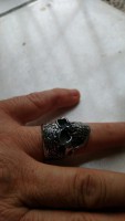 anillo de calavera